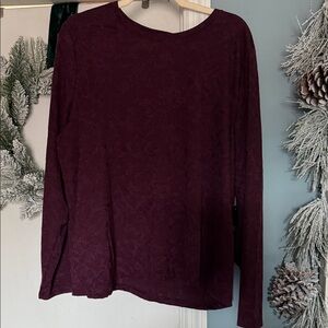 Simply Vera by Vera Wang Elegant Purple Women's Top